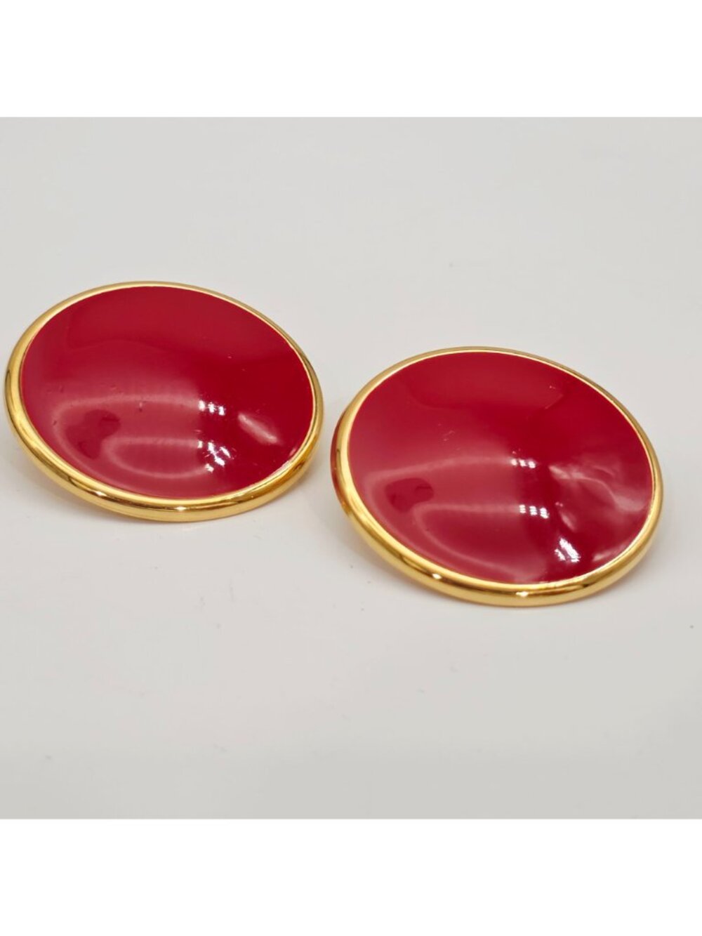 Vintage Napier Red Enamel & Gold-Tone Round Clip-On Earrings 1.5" - Picture 3 of 6
